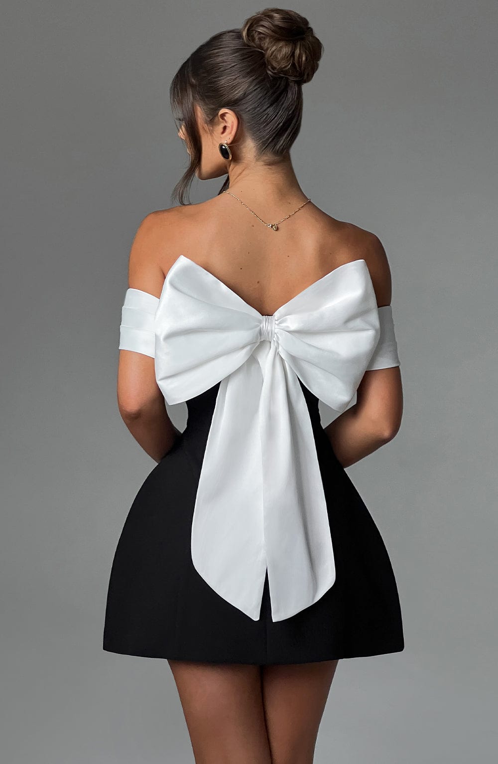 Bow Dress Zwart/Wit