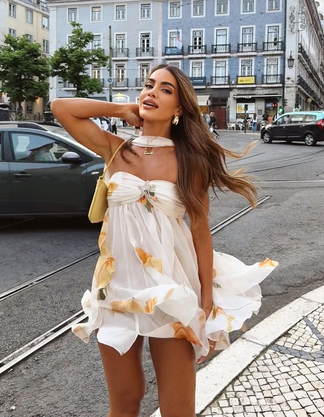 Isabel | Halter Nek Ruffled Gedrukt Mini Jurk