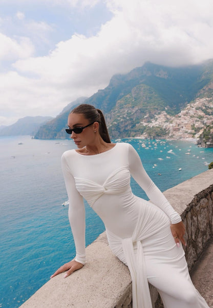 Fidelma | Frostline Curve Gown