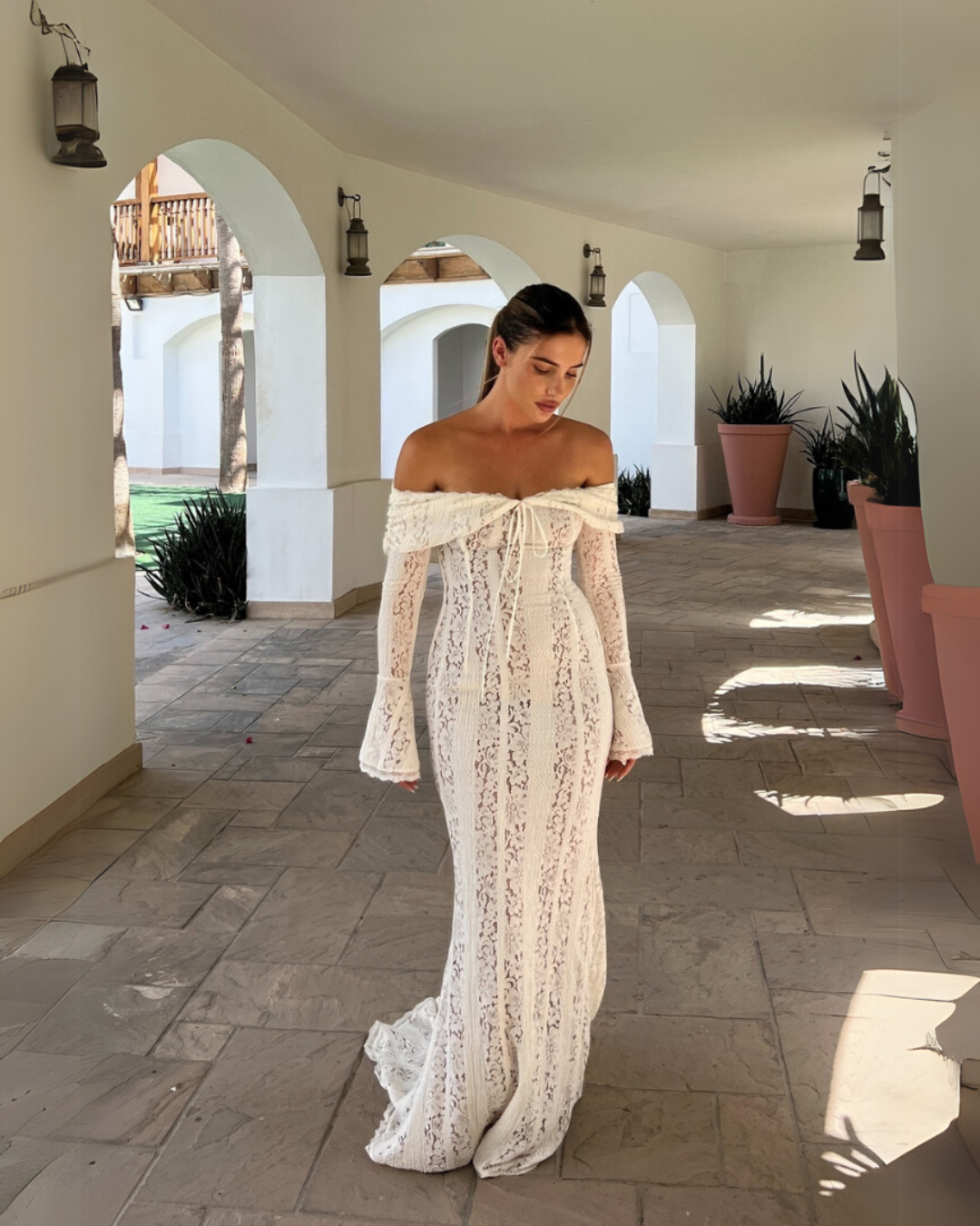 Indira | Off-Shoulder Kant Gown